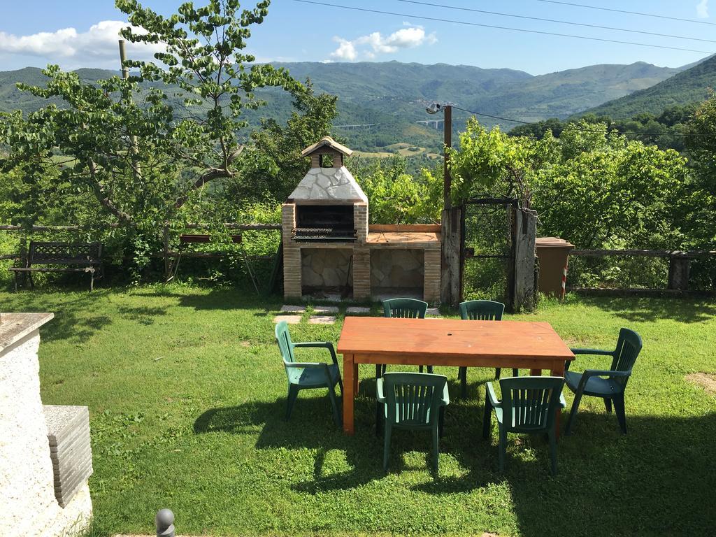 Chalet Dei Parchi Saracinesco Exterior foto